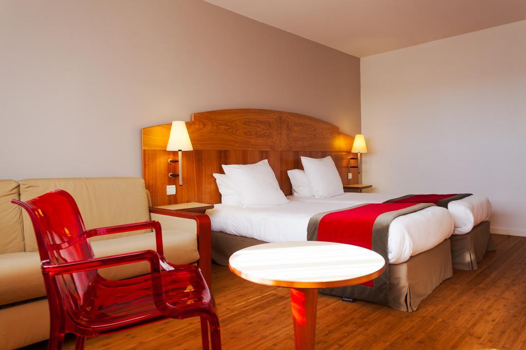HÔTEL C SUITES**** chambres spacieuses, séjours thématiques Nimes Exterior foto
