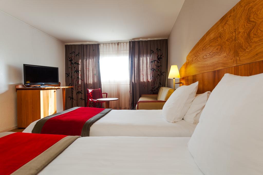 HÔTEL C SUITES**** chambres spacieuses, séjours thématiques Nimes Exterior foto